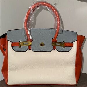 Elegant Orange and Gray Handbag!
